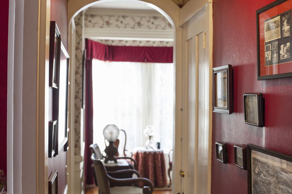 Isaiah Jones Homestead Bed And Breakfast サンドイッチ エクステリア 写真