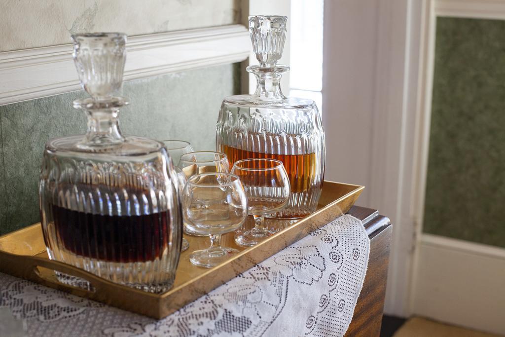 Isaiah Jones Homestead Bed And Breakfast サンドイッチ エクステリア 写真