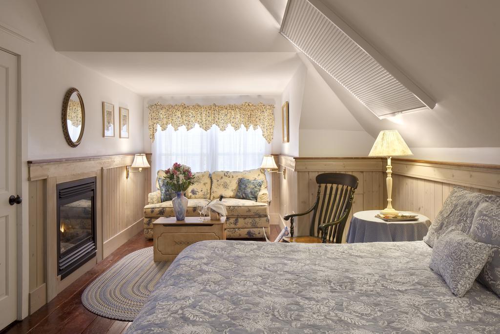 Isaiah Jones Homestead Bed And Breakfast サンドイッチ エクステリア 写真