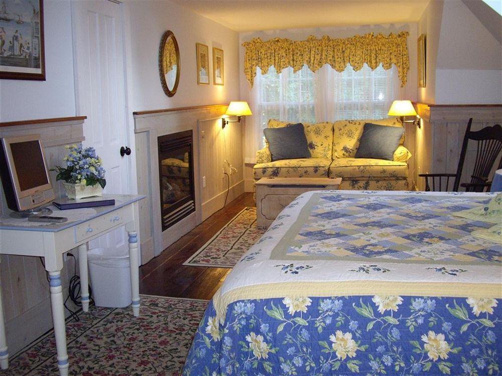 Isaiah Jones Homestead Bed And Breakfast サンドイッチ エクステリア 写真