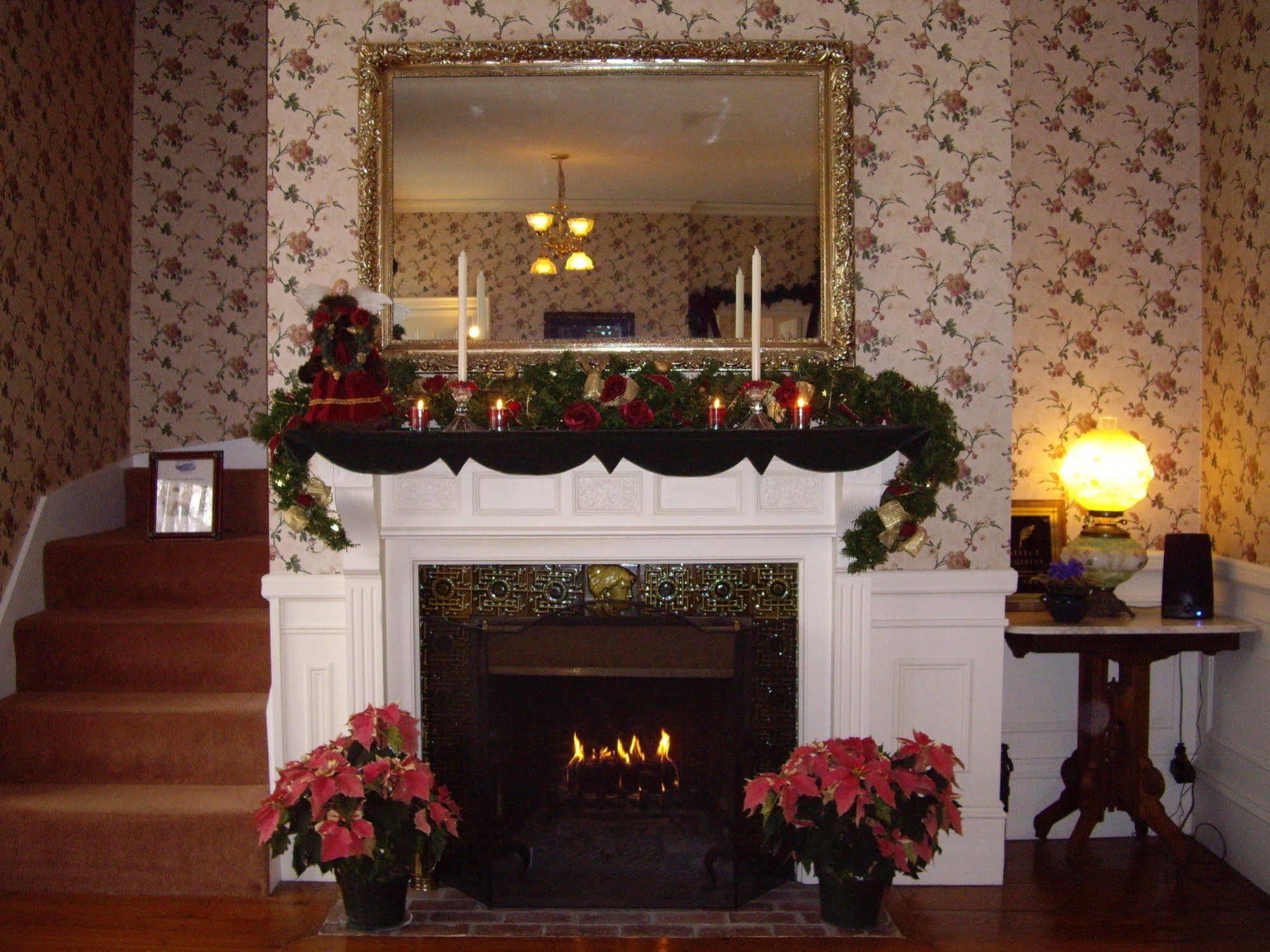 Isaiah Jones Homestead Bed And Breakfast サンドイッチ エクステリア 写真